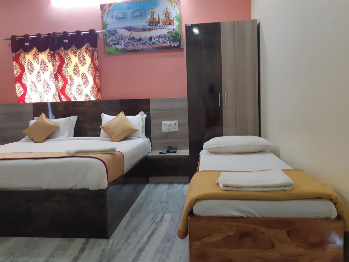 סריקאלהסטי Devansh Bhanu Residency Dbr מראה חיצוני תמונה