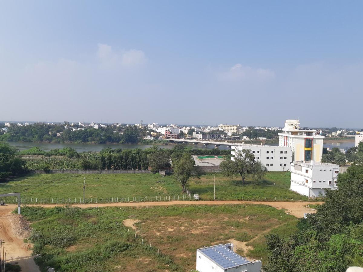 סריקאלהסטי Devansh Bhanu Residency Dbr מראה חיצוני תמונה
