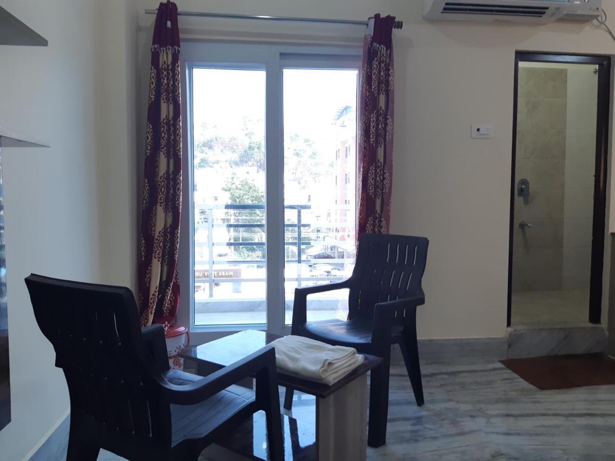 סריקאלהסטי Devansh Bhanu Residency Dbr מראה חיצוני תמונה