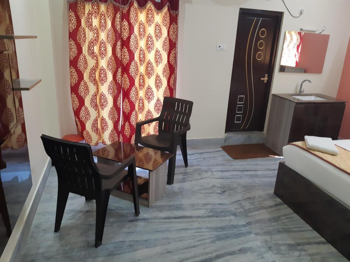 סריקאלהסטי Devansh Bhanu Residency Dbr מראה חיצוני תמונה