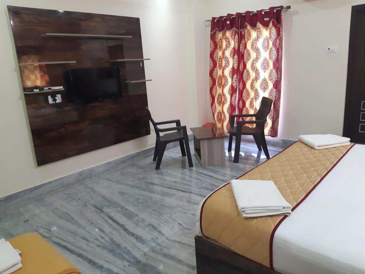 סריקאלהסטי Devansh Bhanu Residency Dbr מראה חיצוני תמונה