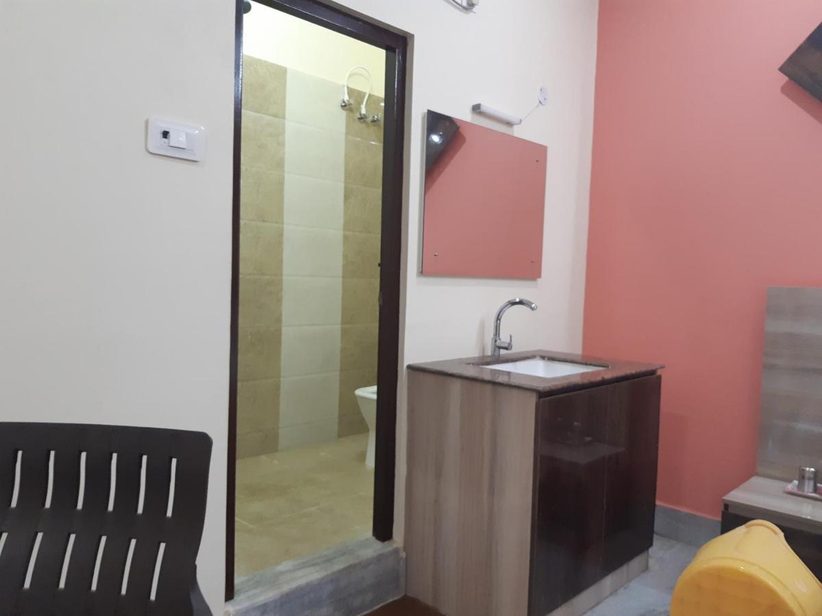 סריקאלהסטי Devansh Bhanu Residency Dbr מראה חיצוני תמונה