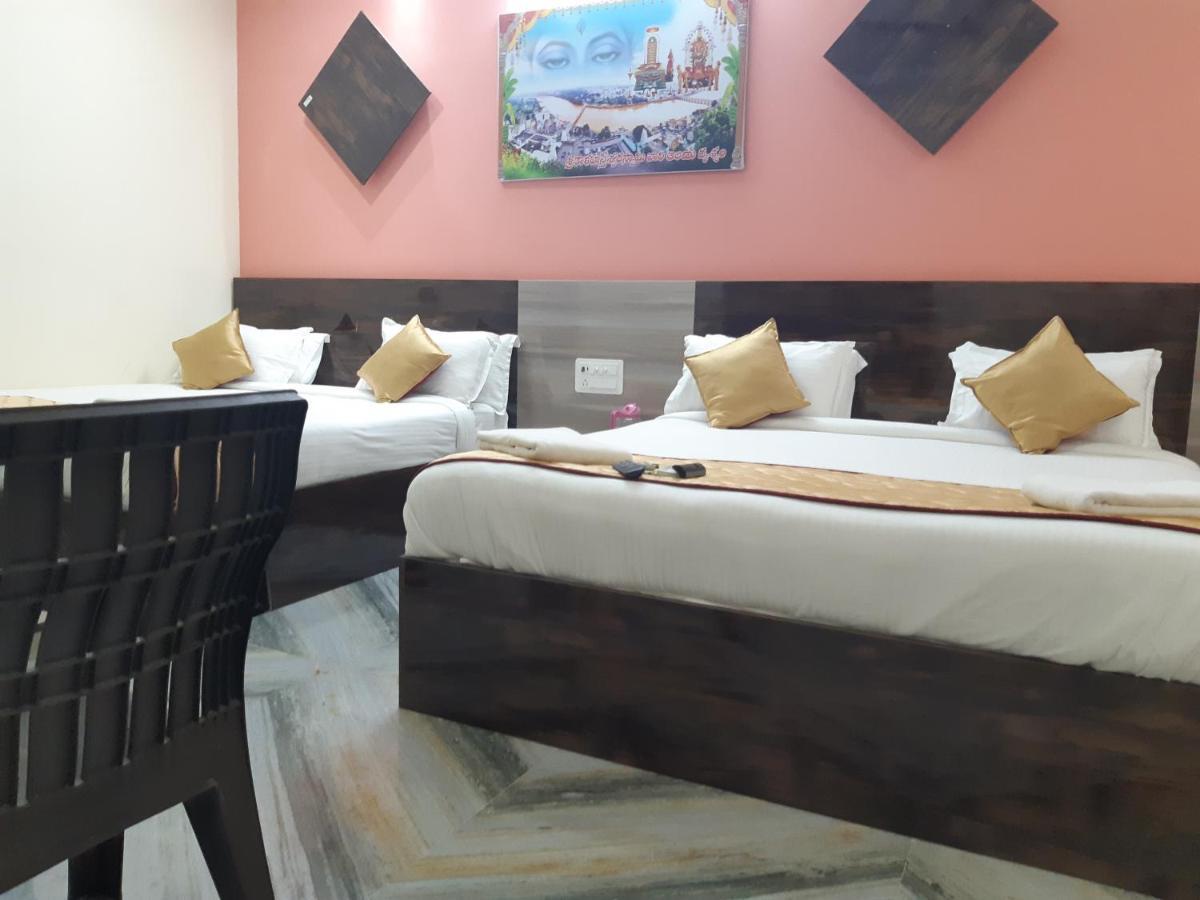 סריקאלהסטי Devansh Bhanu Residency Dbr מראה חיצוני תמונה