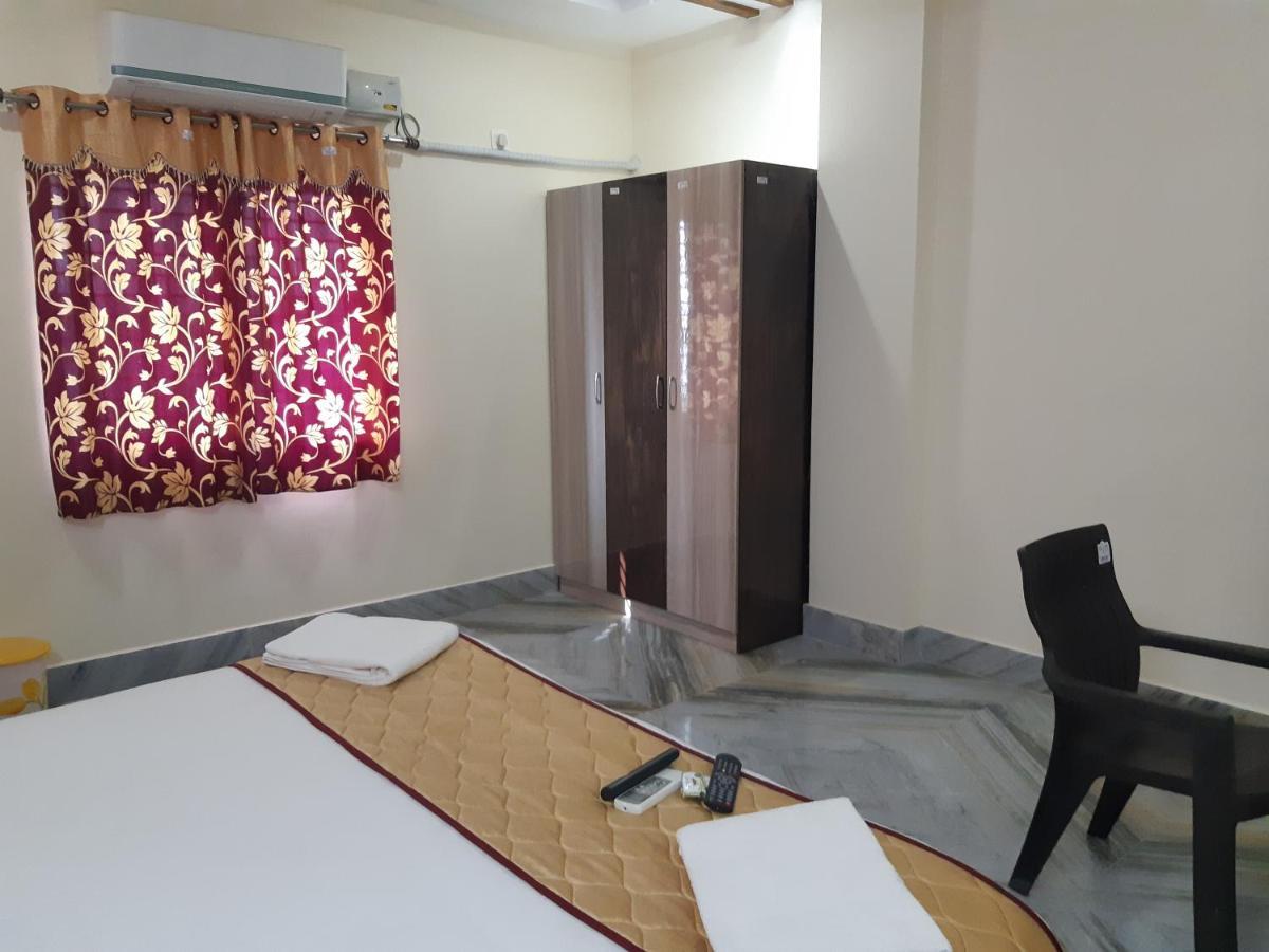 סריקאלהסטי Devansh Bhanu Residency Dbr מראה חיצוני תמונה